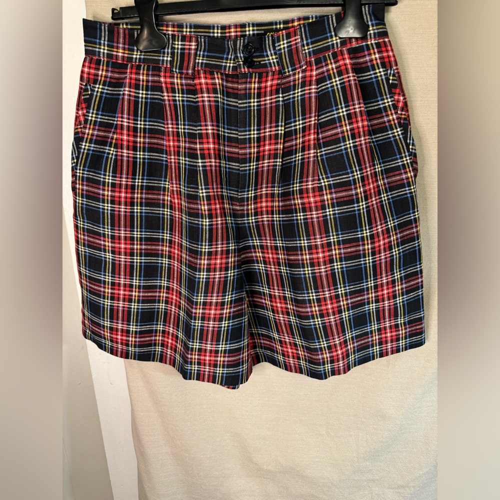 Collectible Gold by Giorgio Sant Angelo shorts. SIZE 12